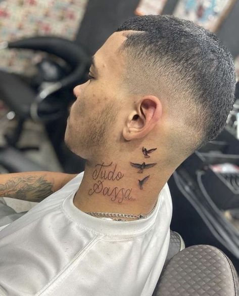 Spectacular men’s tattoos behind the ear 16 ideas for a stylish statement Bird Neck Tattoo Men, Neymar Neck Tattoo, Gangsta Tattoos Men Design, Bird Neck Tattoo, Behind The Ear Tattoo Ideas For Men, Neymar Tattoo, Behind Ear Tattoo Men, World Is Yours Tattoo, Bird Tattoo Neck