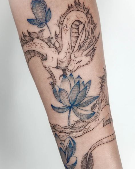 Tattoo • Instagram Lotus Leg Tattoo, Dragon Leg Tattoo, Spirit Animal Tattoo, Orlando Tattoo, Aa Tattoos, Mystical Tattoos, Ear Tattoo Ideas, Tattoo Instagram, Dragon Sleeve Tattoos