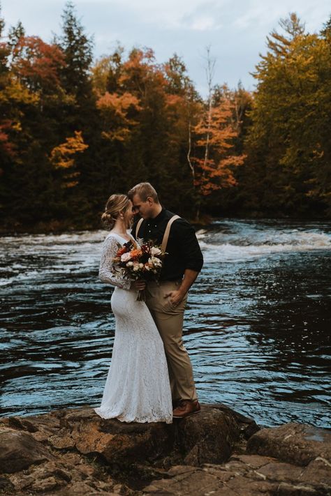 Discover this gorgeous elopement in Algonquin Provincial Park in the fall. Plus tips on how to elope in Ontario Provincial Parks. | Wild Peach Photography, Ontario small wedding and elopement photographer | #OntarioParks #OntarioWedding #OntarioElopement #Elopement #OntarioWeddingPhotographer #AlgonquinProvincialPark #PlacesToElope Ontario Provincial Parks, Peach Photography, Algonquin Provincial Park, Ontario Parks, How To Elope, Elopement Wedding, Park Weddings, Elope Wedding, Bridal Showers