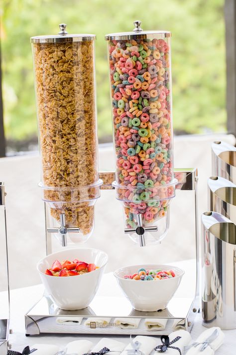 Wedding Cereal Bar, Cereal Bar Wedding, Cereal Cupboard, Surreal Cereal, Cereal Station, Cereal Buffet, National Cereal Day, House Equipment, Hotel Breakfast Buffet