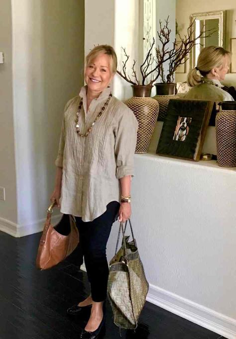 Chic Over 50 Fashion, Casual Fall Fashion, Mode Ab 50, Fashion Over Fifty, Chic Over 50, Stylish Outfits For Women Over 50, Clothes For Women Over 50, Mode Tips, Over 60 Fashion