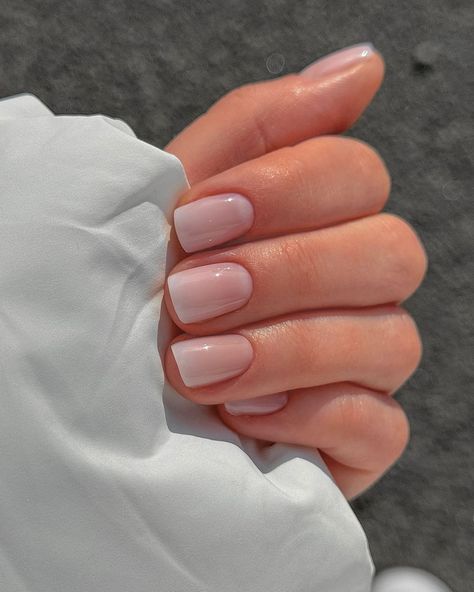 Bridal Manicure, Minimalist Nail Art, Nagel Tips, White Tip, Nail Forms, Oval Nails, Bridal Nails, Nailed It, Chic Pink