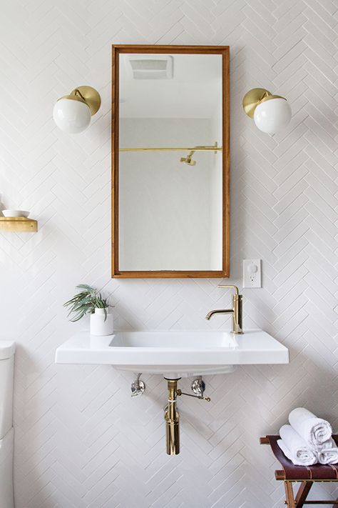 Sarah Sherman Samuel:Main Bath Tour Before & After | Sarah Sherman Samuel Sarah Sherman, Sarah Sherman Samuel, Bad Inspiration, Glass Installation, Beautiful Bathrooms, Bathroom Renovation, Bathroom Inspiration, Tile Bathroom, Towel Rack