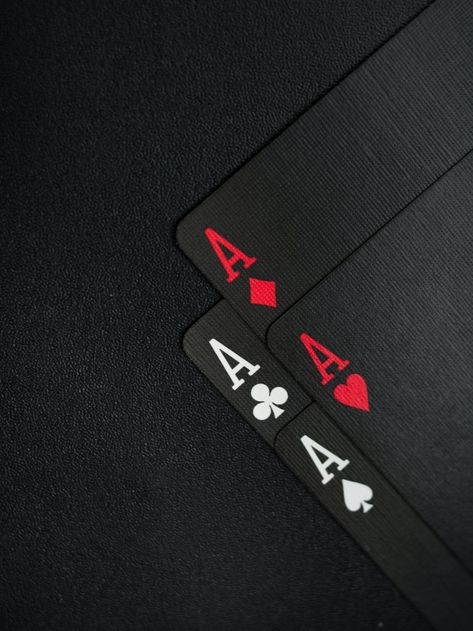 Iphone Wallpaper Music, Card Tattoo Designs, Play Online Casino, Wallpaper Iphone Neon, Card Tattoo, Dark Phone Wallpapers, Phone Wallpaper For Men, Best Online Casino, Poker Cards