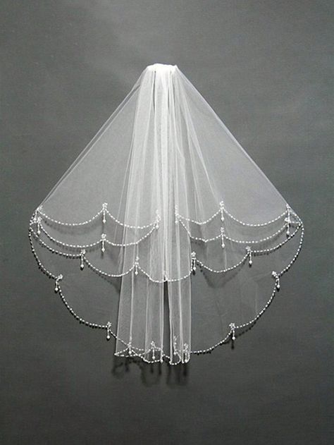 Bridal Vail, Short Veils Bridal, Elbow Length Veil, Beaded Wedding Veils, Ivory Bride, Ivory Wedding Veils, Beaded Veils, Layered Veil, Short Veil