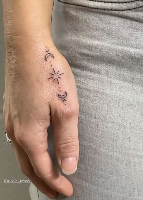 Hand Tattoo Matching, Side Palm Tattoo Hands, Side Palm Tattoo, Sun And Moon Hand Tattoo, Moon Hand Tattoo, Palm Tattoo, Finger Tats, Palm Tattoos, Sea Theme