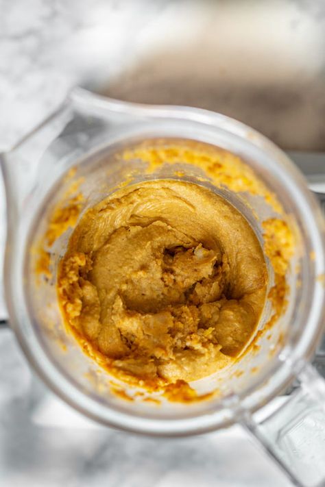 This Healthy Vegan Two Ingredient Sweet Potato Ice Cream Recipe is quick and easy to make - no churn required! Made with mashed sweet potato and banana, with optional spices to make it taste like pie in ice cream form! | @sinfulnutrition #sinfulnutrition #nicecreamrecipe #nochurnicecream #easyveganicecream Sweet Potato Ice Cream Recipe, Sweet Potato And Banana, Sweet Potato Ice Cream, Potato Ice Cream, Mashed Sweet Potato, Freeze Sweet Potatoes, Healthy Dessert Recipes Easy, Nice Cream Recipe, Two Ingredient