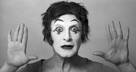 50 Random Facts List #85 | FactRepublic.com Clowns Photography, Vintage Clown Mask, Marcel Marceau, Marcel Sabitzer, Mime Artist, Clown Meme, Clown Memes Funny, Pierrot Clown, Google Doodles