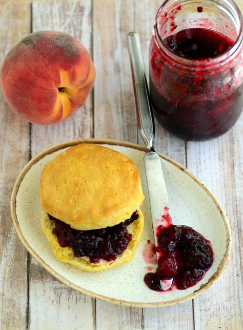 Quick Blackberry Peach Jam Blackberry Peach Jam Canning, Blackberry Peach Recipes, Blackberry Peach Jam, Blackberry Peach, How To Peel Peaches, Food Preserving, Peach Preserves, Blackberry Recipes, Coffee Cake Muffins