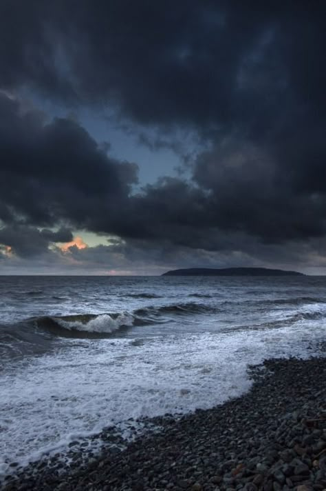 Falling Skies, My Fantasy World, Stormy Sea, North Wales, Beautiful Photos Of Nature, Dark Skies, Dark Photography, Nature Images, Pretty Places