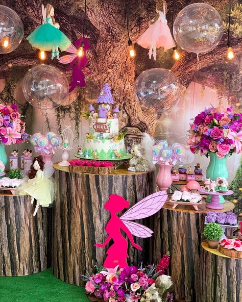 Tinker Bell Theme Birthday Party, Fairy Theme 1st Birthday Party, Tinkerbell Themed Birthday Party, Tinker Bell Baby Shower Ideas, Tinker Bell Birthday Party Decorations, Fairy Theme Baby Shower Ideas, Tinkerbell Baby Shower Ideas, Fairy Garden Baby Shower Ideas, Tinkerbell Party Decorations