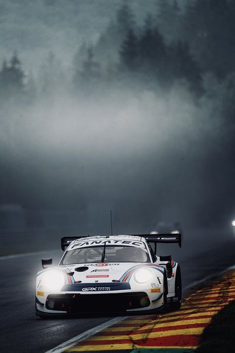 Endurance Racing Wallpaper, Motorsport Wallpaper, Motorsports Photography, Most Luxurious Car, Organization Accessories, Race Photography, Shop Car, Porsche Motorsport, Aesthetic Car