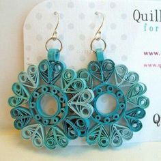 Aros Quiling Earings Ideas, Quilling Jewellery, Diy Quilling Crafts, Paper Quilling Earrings, Quilled Earrings, Paper Quilling For Beginners, Paper Quilling Flowers, Origami And Quilling, Paper Quilling Jewelry