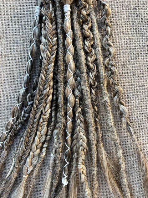 Diy Dreads, Clip In Dreadlocks, Different Braid Styles, Teeth Clip, Blonde Dreadlocks, Faux Dreads, Braid Extensions, Medium Ash Blonde, Boho Hair