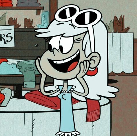 Leni Loud Icon, The Loud House Leni, The Loud House Luna, Luan Loud, Dark Fantasy Book, Quiet House, Clue Games, Old Boy Names, Leni Loud