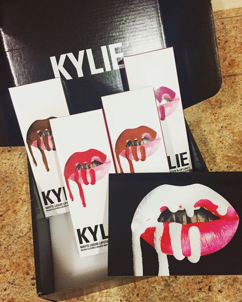 Kylie LipKit Kylie Lip Kit Aesthetic, 2016 Aesthetic, This Must Be My Dream, Kylie Lipkit, 2010s Nostalgia, Kylie Lips, Kylie Lip Kit, Kylie J, Product Shots