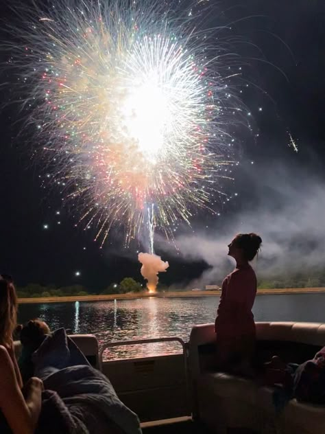 4th Of July Boat Aesthetic, 4th Of July Party Aesthetic, 4th Of July Lake, Aesthetic 4th Of July, 4th Of July Aesthetic, Carley Fortune, July Vibes, Summer Core, Wedding Fireworks