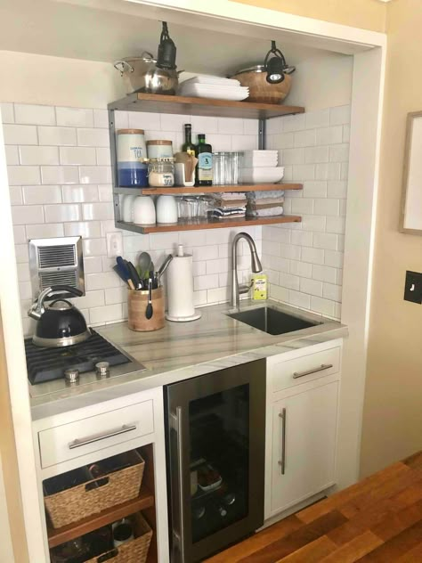 Apartemen Studio, Pacific Grove California, Small Kitchenette, Basement Kitchenette, Tiny Kitchen Design, Small Apartment Kitchen, Basement Kitchen, Deco Studio, Basement Apartment