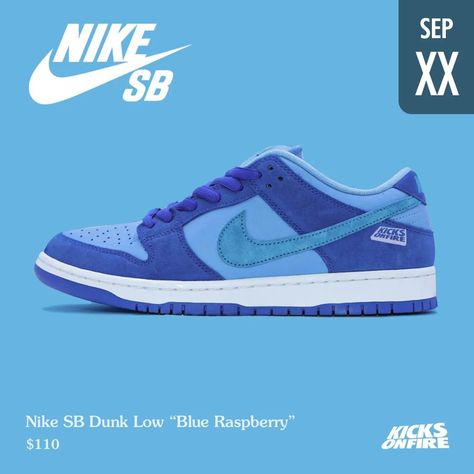 Dunk Low Blue Raspberry, Dunk Low Blue, Dunk Nike, Back To School Shoes, All Nike Shoes, Kawaii Shoes, Nike Sb Dunk Low, Sb Dunk Low, Swag Outfits For Girls