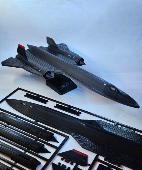 SR-71 Kit Card by planes01 - MakerWorld Kit Card 3d Print, Blackbird Jet, Aviation Engineering, 3d Printer Kit, Sr 71 Blackbird, Sr 71, Card Format, Card Model, Print Ideas