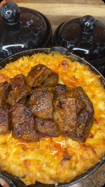 Daron B. on Instagram: "Garlic Butter Steak Bite Gouda Mac & Cheese Inspiration: My dawg!! @eatwitzo  2 Ribeye Steaks (Cubed)  Avocado Oil  Kosher Salt  White Pepper  Smoked Paprika  3 Garlic Cloves (Chopped)  2 Tablespooons of Butter Sear on each side for about 3 minutes each, add fresh garlic and then the butter.  2 Tablespoons of Butter 2 Tablespoons of AP Flour  1 Tablespoon of Kosher Salt  2 Teaspoons of Garlic & Onion Powder  1 Tablespoon of Smoked Paprika  2 Teaspoons of White Pepper  1 cup of Mozzarella  1 Cup of Gouda  2 Cups of Elbow Noodles. #daronthechef #foodie #steak." Garlic Butter Steak Bite Mac And Cheese, Elbow Noodles, Smoked Mac And Cheese, Cubed Steak, Butter Steak, Garlic Butter Steak, Steak Bites, Steak Recipe, Mac Cheese