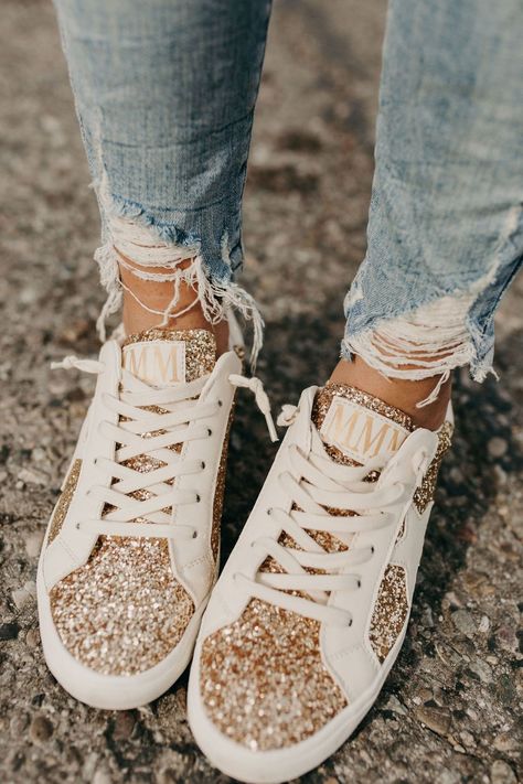 Cute Women's Shoes, Shoes With Glitter, Glitter Shoes Outfit, Havana Modern, Gold Shoes Sneakers, Vintage Havana Sneakers, Sparkly Sneakers, Glitter Converse, Havana Shoes