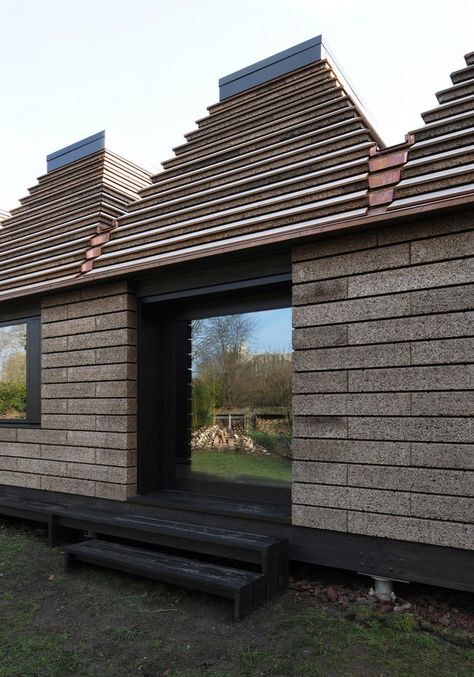 Oriel Window, Cork House, Window House, Bartlett School, Bartlett School Of Architecture, Architecture Today, Timber Architecture, Cliff House, Retreat House