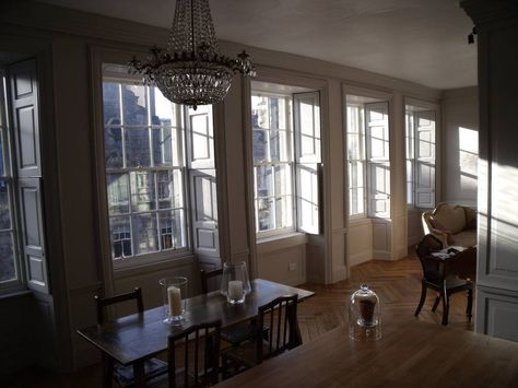 Check out this awesome listing on Airbnb: Classical Apartment on Royal Mile - Apartments for Rent in Edinburgh Classical Apartment, Romantic Apartment, Luxury Penthouse Apartment, New York Penthouse, Luxury High Rise, Georgian Interiors, Moving To The Uk, Luxury Penthouse, Penthouse Apartment