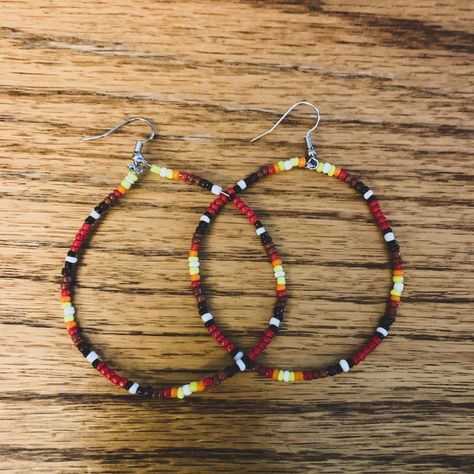 Handmade Seed Bead Earrings Sead Bead Earrings, Western Beaded Earrings, Seed Bead Jewelry Ideas, Bead Combinations, Deer Antler Jewelry, Glass Bead Jewelry, Pink Tassel Earrings, Diy Seed Bead Earrings, Beaded Jewelry Earrings