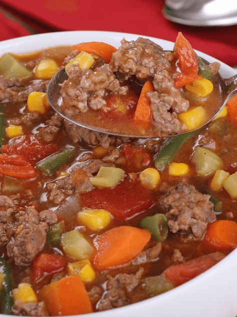 Pioneer Woman's Vegetable Beef Soup Pioneer Woman Vegetable Beef Soup, Soup Ground Beef Recipes, Soup Ground Beef, Hamburger Vegetable Soup, Soup Tomato, Soup Vegetable, Beef Soup Recipes, Ground Beef Recipes Healthy, Hamburger Soup