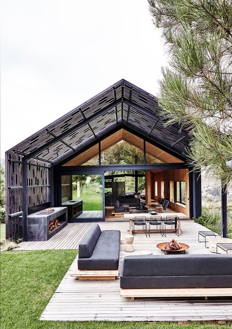 Converted Airstream, House In The Woods Exterior, Legs Art, Timber Pergola, Contemporary Barn, Art Hotel, Modern Pergola, Modern Barn House, Airstream Trailers