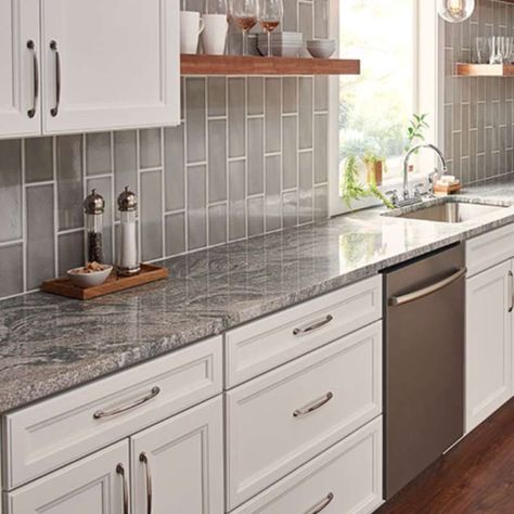 Grey Subway Tile Kitchen, Kitchen Backsplash Images, Vertical Tile, Gray Subway Tile Backsplash, Subway Tile Design, Backsplash Tile Design, Grey Subway Tiles, Subway Tile Backsplash Kitchen, White Tile Backsplash