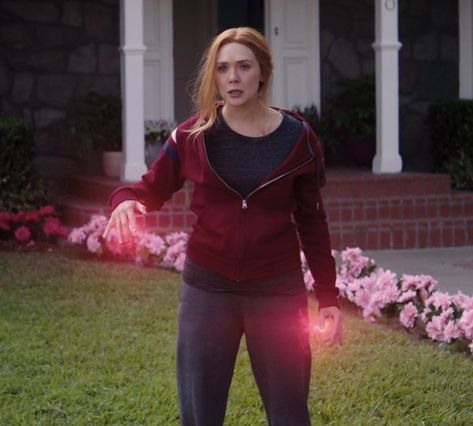 #wanda #wandamaximoff #scarletwitch #avenger #wandavision Polaris Marvel, Breaking The Fourth Wall, 2000s Outfit, Elizabeth Olsen Scarlet Witch, Scarlet Witch Marvel, Marvel Photo, Scarlett Witch, Wanda And Vision, Marvel Series