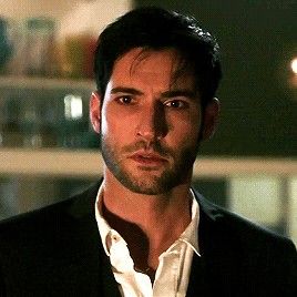 Lucifer Gif, Chloe Decker, Tom Ellis Lucifer, Lauren German, Dan Stevens, Lucifer Morningstar, Tom Ellis, Morning Star, Fan Fiction