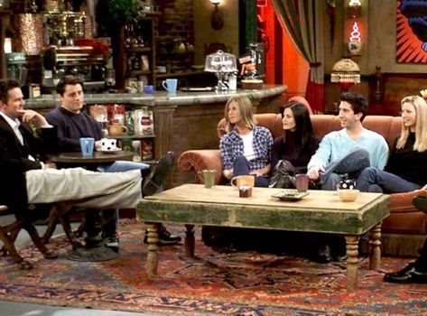 Central Perk Is Real! You Can Hang Out at Friends' Iconic Coffee Shop in NYC | E! News Nyc Coffee Shop, Friends Cafe, Orange Couch, Friend Anniversary, Friends Reunion, Smelly Cat, Friends Cast, Friends Central Perk, Coffee With Friends