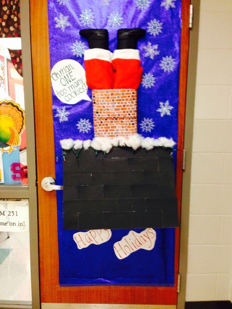 "Santa stuck in the chimney" for Marisa's classroom door. This year I smartened up and pre made it at home :) Christmas Classroom Decorations For Kids, Santa Stuck In Chimney Door Decoration, Santa Stuck In Chimney Craft, Christmas Classroom Door Ideas, Swinging Snowman Door Decoration, Christmas Office Door Snowman, Snowman Bedroom Door, Classroom Christmas Gifts, Classroom Door Ideas