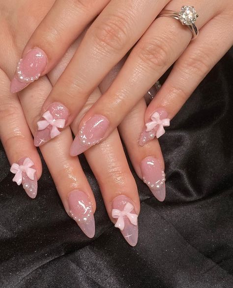 Cute Nail Inspiration Acrylic, Nails Pretty Design, Nail For Graduation, Nail Art Wedding Elegant Pink, Pink Bridesmaid Nails, Neutral Acrylic Nail Designs, Prom Pink Nails, New Trendy Nail Art Designs, 20th Birthday Nail Ideas