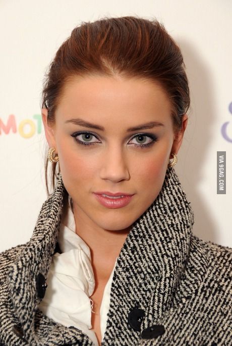 Amber Heard Face, Amanda Heard, Amber Hard, Amber Head, Amber Heart, Amber Heard, Fall Hair Color, Celebrity Hairstyles, Pretty Face