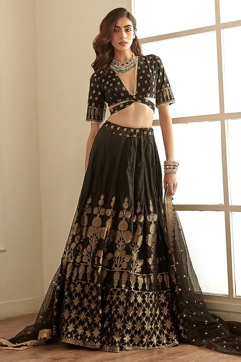 Studio Iris, Golden Lehenga, Reception Outfit, Scallop Border, Lehenga Designs Simple, Black Floral Pattern, Vacuum Storage, Traditional Indian Outfits, Indian Wedding Wear