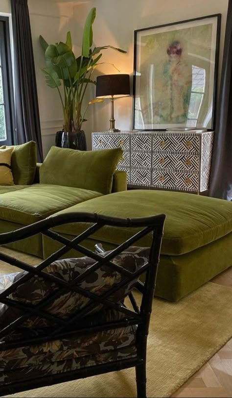 Olive Green Sofa Living Room Ideas, Lounge 2023, Olive Green Sofa, Olive Living Rooms, Green Sofa Living, Green Couch Living Room, Green Sofa Living Room, Olive Sofa, Milan Apartment