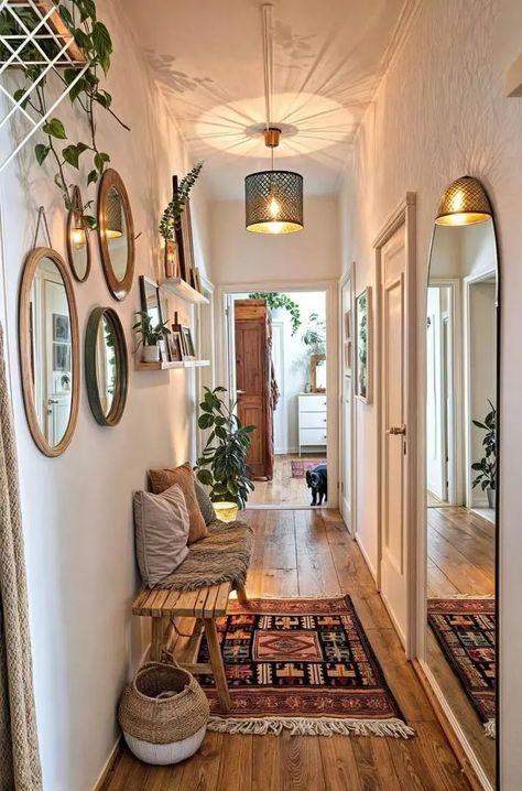 48 Functional Narrow Entryway Decor Ideas - DigsDigs Vstupná Hala, Japandi Interiors, Home Entrance Decor, Apartment Decor Inspiration, Home Entrance, Entrance Decor, Dream House Interior, Decor Home Living Room, Apartment Inspiration