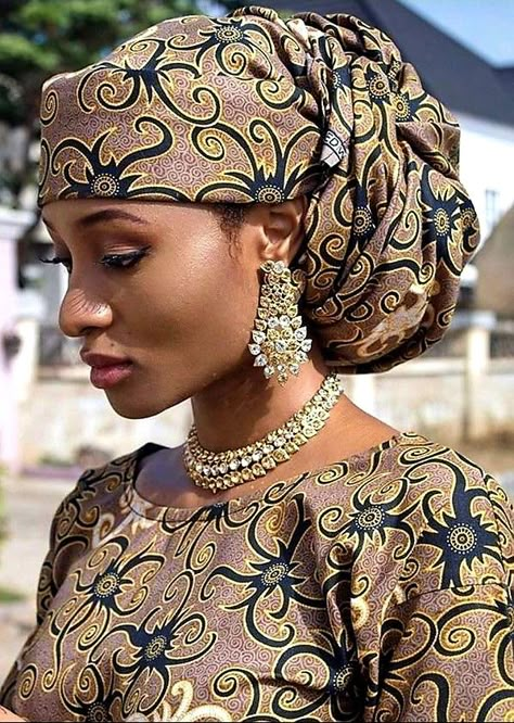 African Print Dresses Wedding, Dresses African Print, African Head Scarf, African Head Dress, Headwrap Hairstyles, African Hair Wrap, Custom Outfits, Dresses African, Head Tie