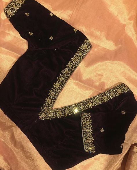 Velvet Blouse Hand Designs, Bridal Velvet Blouse Designs, Velvet Blouse Maggam Work Designs, Velvet Blouse Neck Designs, Velvet Blouse Aari Work Design, Velvate Blouse Designs, Lehnga Blouse Designs Latest Bridal, Black Blouse Maggam Work Designs, Welwet Blouse Designs Latest Stylish