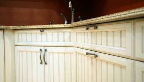 Beadboard Cabinets, Cabinet Knobs And Handles, Rolling Kitchen Cart, Door Handles Modern, Outdoor Kitchen Cabinets, Kitchen Cabinet Door Handles, Refinish Kitchen Cabinets, Refinishing Cabinets, Kitchen Cabinet Door