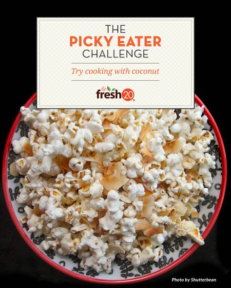 Toasted Coconut Popcorn Coconut Popcorn, Tracy Stewart, Natural Eating, Popcorn Treats, Popcorn Recipe, Popcorn Recipes, Fit Food, Snack Mix, Toasted Coconut