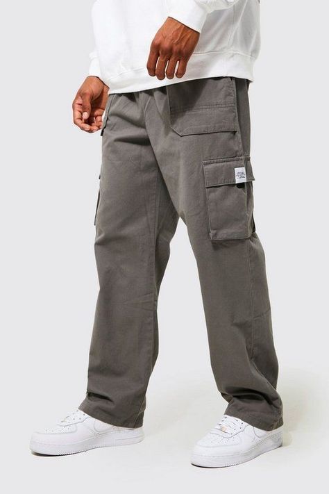 That's okay for the price. Grey Khaki Pants Men Outfit, Casual Athletic Outfits Men, Cargo Pants Outfit Men, Athletic Physique, Mens Cargo Pants, Business Lunch, Combat Pants, Pants Outfit Men, Fashion Men Streetwear