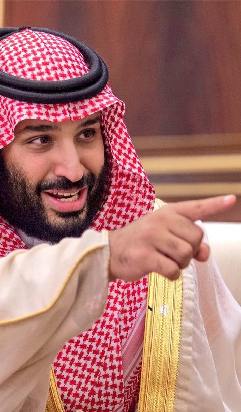 يسعدك حبيبي 😍 Prince Of Saudi Arabia, Mohammad Bin Salman, Saudi Arabia Prince, Cleaning Template, Life In Saudi Arabia, Ksa Saudi Arabia, National Day Saudi, Saudi Arabia Culture, Bin Salman