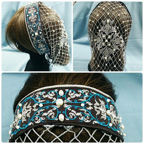 Retina con perle di fiume Medieval Hairnet, Hair Snood, Hair Nets, Hair Net, Fantasy Costumes, Medieval Fashion, Indoor Garden Ideas, Historical Costume, Historical Dresses