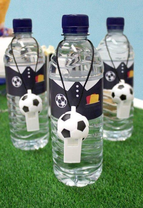 Football Themed Birthday Party Decorations Free Printable, Fifa Party Ideas, Fifa Birthday Party, Soccer Food Party, Fifa Birthday Party Ideas, Soccer Food Ideas, Soccer Party Food Ideas, Soccer Party Food, Soccer Food