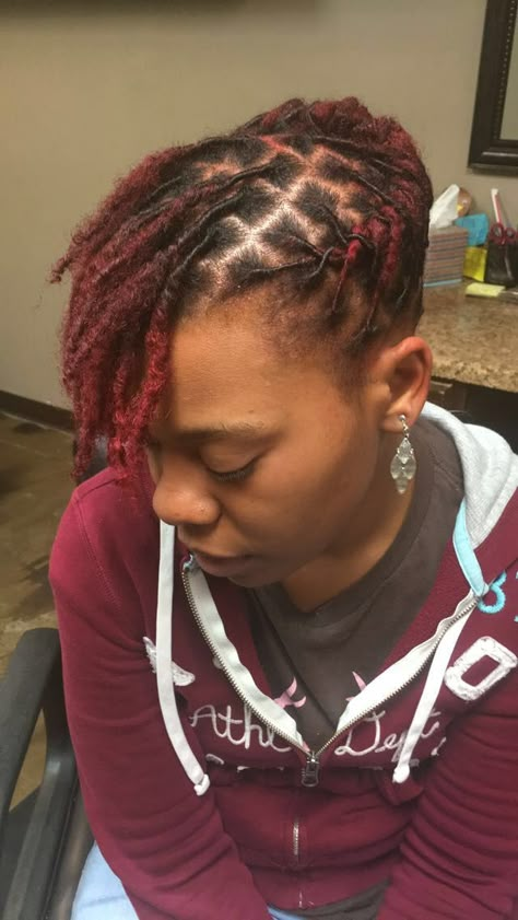 Crowns Short Dread Locs Styles, Crown Dreadlock Styles, Crown Locs Styles, Short Wicks Dreads, Short Locs Hairstyles For Women Dreadlock Styles, Dreadlocks Pinup Styles, Burgundy Dreadlocks Black Women, Maroon Dreadlocks Black Women, Dreads Styles For Women